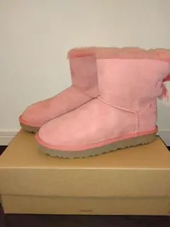 ピンク ブーツ