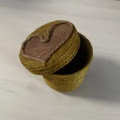 蓋付き　小物入れ