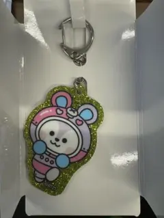 BT21 ファミリーマート限定　アクリルキーホルダー　MANG