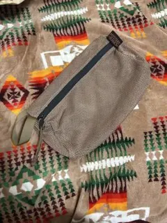 ミステリーランチ　メッシュポーチ　コヨーテ　中古のサムネイル