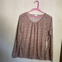 長袖Tシャツ　a.v.v