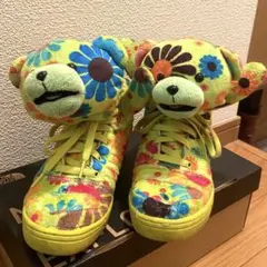 【激レア】adidas × Jeremy Scott テディベア スニーカーのサムネイル
