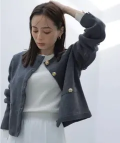 anuans オリジナルボタンノーカラーニットジャケット　グレー