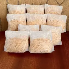♢64 削りたてをお届けします　ヒノキチップ　ヒノキおがくず10袋　かんなくず