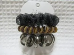 ブラック系色レース調の生地付きヘアゴム　２種類のコイルゴム　３点セット