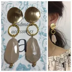 1082☺︎メタルゴールドとフープとベージュピンクのアンティークピアス☺︎