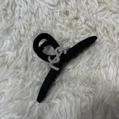 ノベルティ ストーン付き ロゴ ヘアクリップ