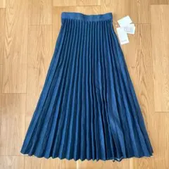 【新品未使用タグ付き】ルメランジュ　プリーツ　デニム　スカートのサムネイル