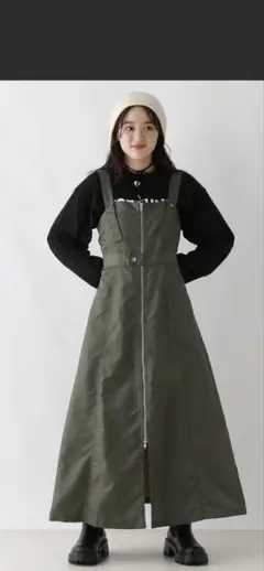 新品　ジャンパースカート