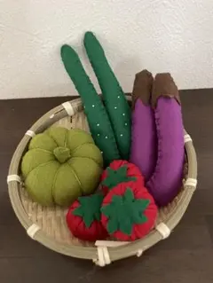 フェルトおままごと　ハンドメイド　夏野菜　食育　保育園