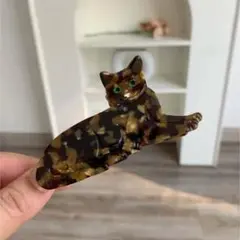 ベンガルキャット　ヘアクリップ　ヘアアクセサリー　バレッタ　髪留め　プレゼント