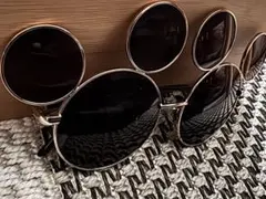 ディズニー ミッキー型ブラウンサングラス