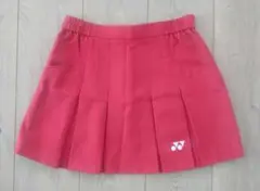 ＊YONEX＊赤いプリーツスコート＊ウエスト61＊