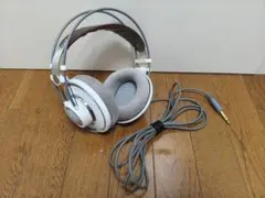 AKG K701 オーストリア製 有線ヘッドホンのサムネイル