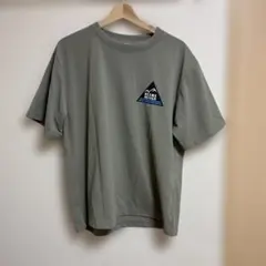 カーキ半袖Tシャツ ロゴ付き