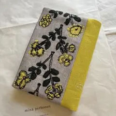 ミナペルホネン twins はぎれ 生地 刺繍2列 ライトピンク - メルカリ