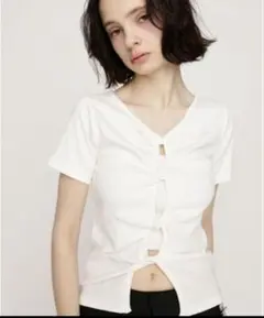 SLY 2WAY HOLE CUT TOPS 2ウェイ ホールカット Tシャツ