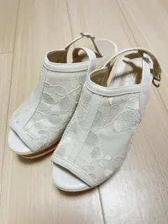【美品】 Mサイズ ホワイト レース メッシュ ウェッジヒールサンダル