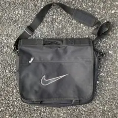 2026年最新】NIKE メンズ メッセンジャーバッグの人気アイテム - メルカリ