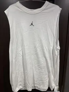 Jordan DRI-FIT ホワイトタンクトップ