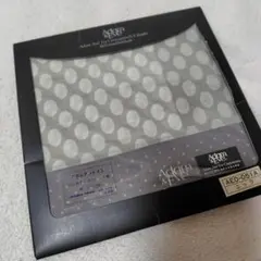 ハンカチ　アダムアンドイブ