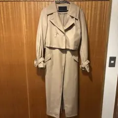 【美品】イェッカヴェッカ　ベージュ トレンチコートのサムネイル