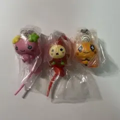 たまごっち カラフルマルチチャーム ふらわっち いちごっち めめっち