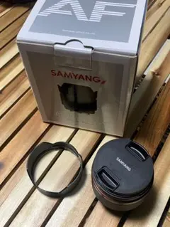 SAMYANG AF 12/2 X 単焦点レンズ 富士フイルムXマウントのサムネイル