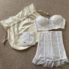 【美品】セモアブライダルインナーセット B70(専用ポーチ付き)