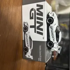 MINI GT パンデム　トヨタ GR Supra ホワイト MINIGT