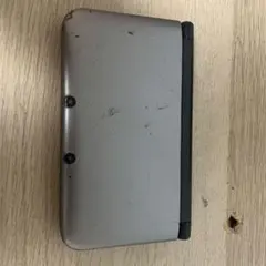 Nintendo 3DS LL 本体 シルバー中古 充電付き