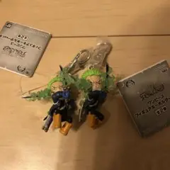 フィギュア　キーホルダー　ゾロ2点