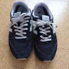 最終値下げ！New Balance 373 ネイビーライトブルースニーカー 美品 