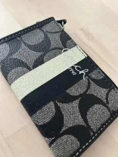 Coach ロゴ入りキーケース ブラック/ホワイト