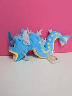 ギャラドス　ぬいぐるみ