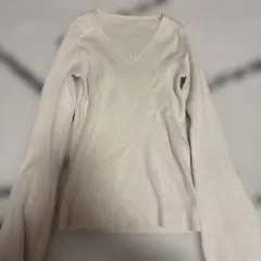 フレアスリーブ ニット