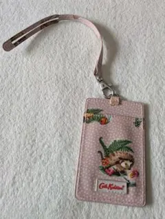 Cath Kidston ハリネズミ柄 パスケースラゲージタグ