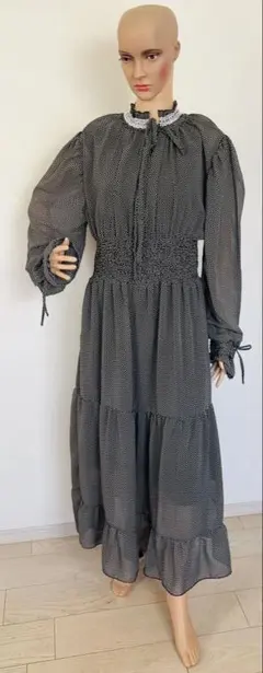 ◉新作ドット柄シフォンテイアードワンピース
