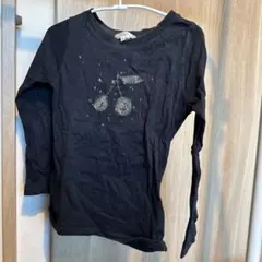 黒の長袖カットソー 6サイズ チェリー柄