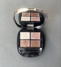 コスメデコルテ　スキンシャドウ　デザイニングパレット01