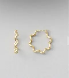 ラップピアス　ツイスト　Jouete