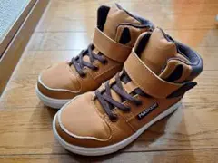MadiFoot ブラウン ハイカットスニーカー　19cm