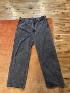 GU ダークグレー ストレートジーンズ 34