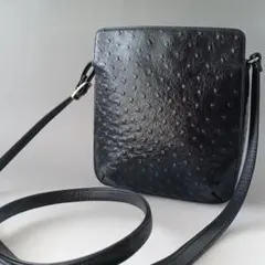 本革 オーストリッチ ショルダーバッグ 多機能三層式 黒