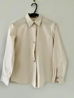 【美品】IRENE VAN RYB ベージュ長袖シャツ　38
