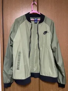 ぶんた様専用 Nike オリーブグリーン ボンバージャケット