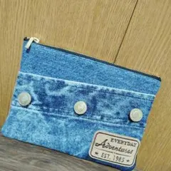 デニムリメイク　ファスナーポーチ
