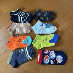 新品　未使用キッズ靴下 8足セット カラフル　 15cm〜18cm