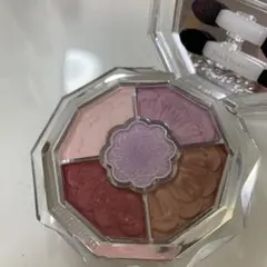 ジルスチュアート　ブルームクチュール　アイズ09