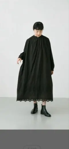 美品　かぐれ　スカラップ刺繍キャミソール　ブラック かぐれ（カグレ）の「スカラップ刺繍キャミソール（キャミソール